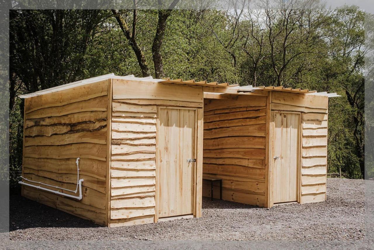 Ty Llewelyn Glamping & Camping Hotel Ланидлойс Екстериор снимка